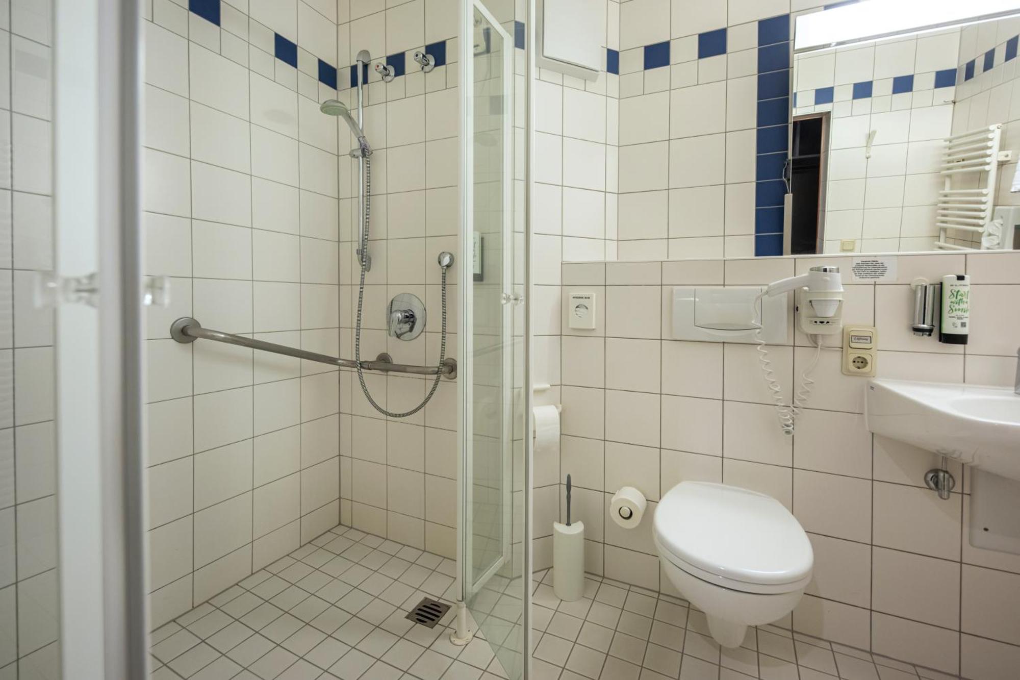 Roomingtons Karoli Waldkirchen Exterior foto