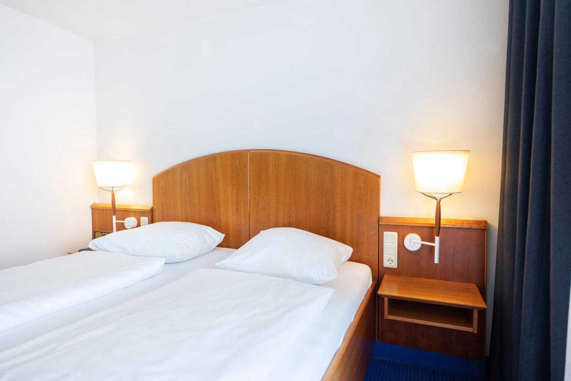 Roomingtons Karoli Waldkirchen Exterior foto