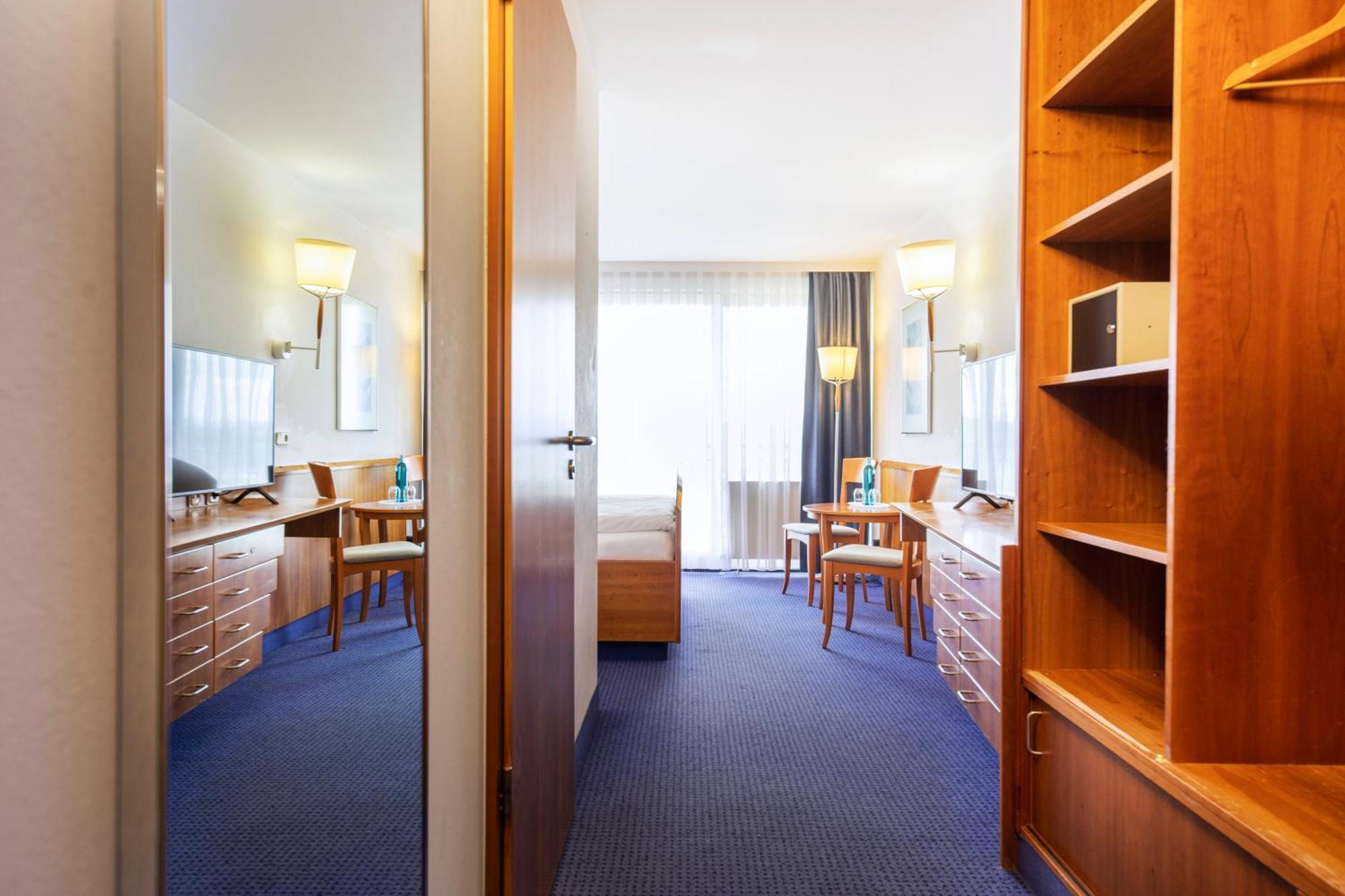 Roomingtons Karoli Waldkirchen Exterior foto