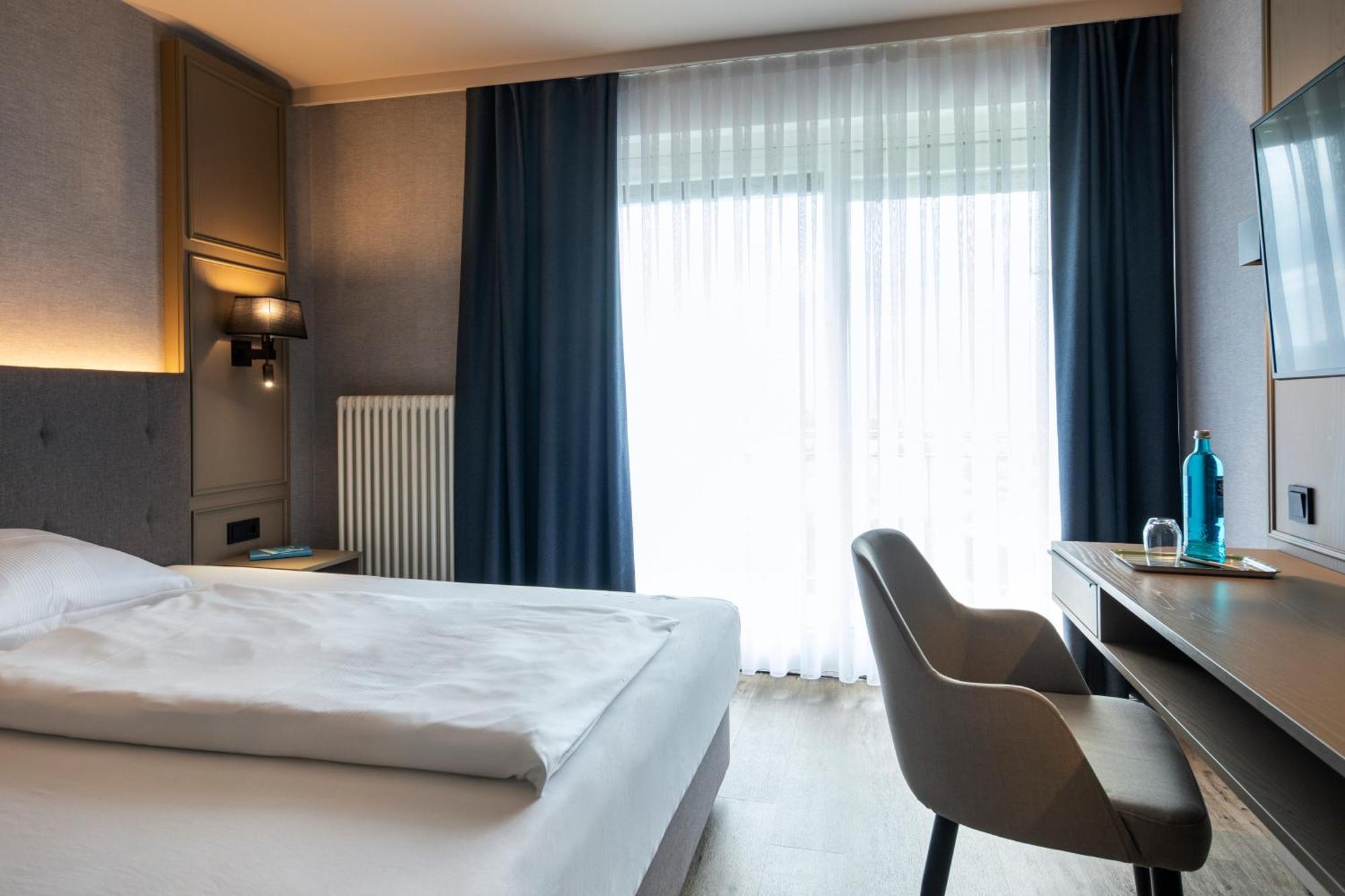 Roomingtons Karoli Waldkirchen Exterior foto